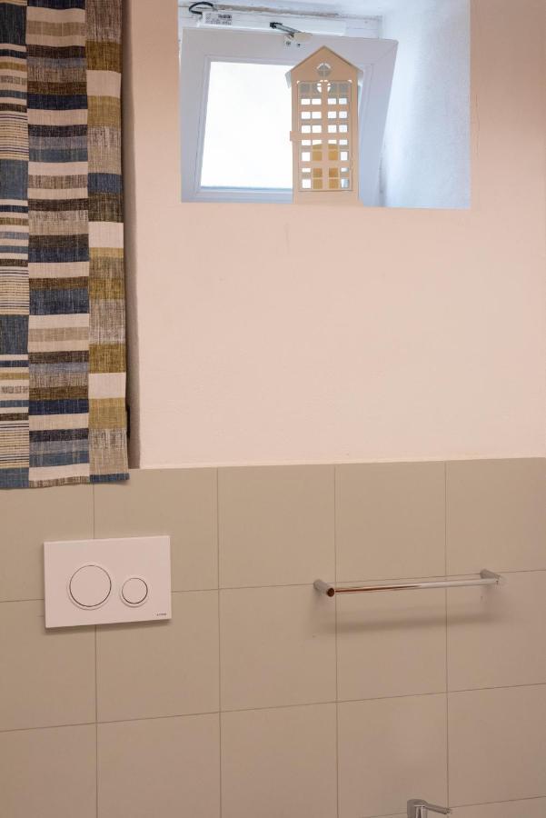 Casa Donna Aiuola Apartment เนเปิลส์ ภายนอก รูปภาพ