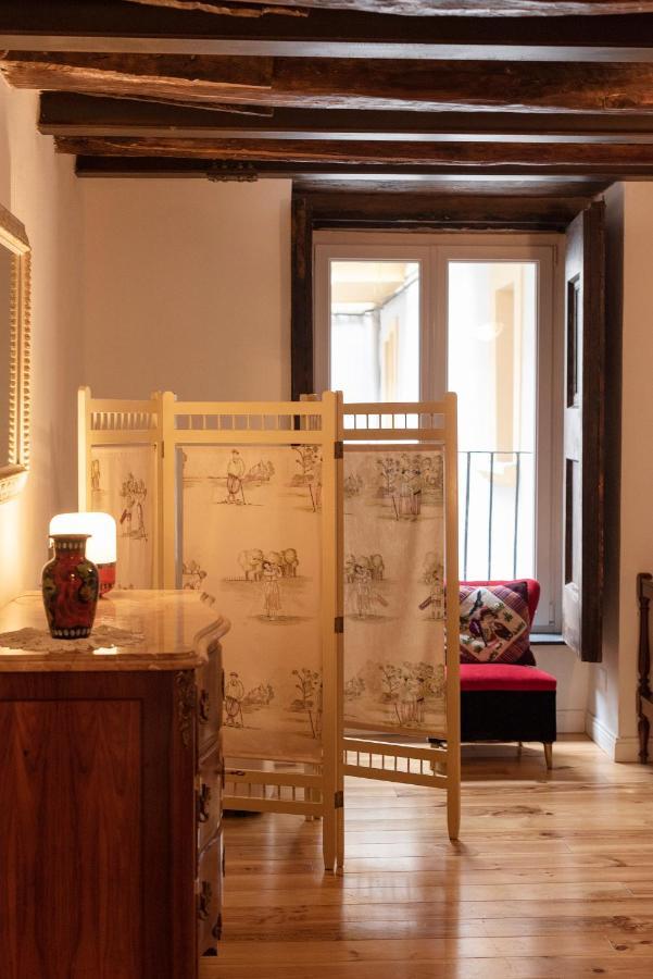 Casa Donna Aiuola Apartment เนเปิลส์ ภายนอก รูปภาพ