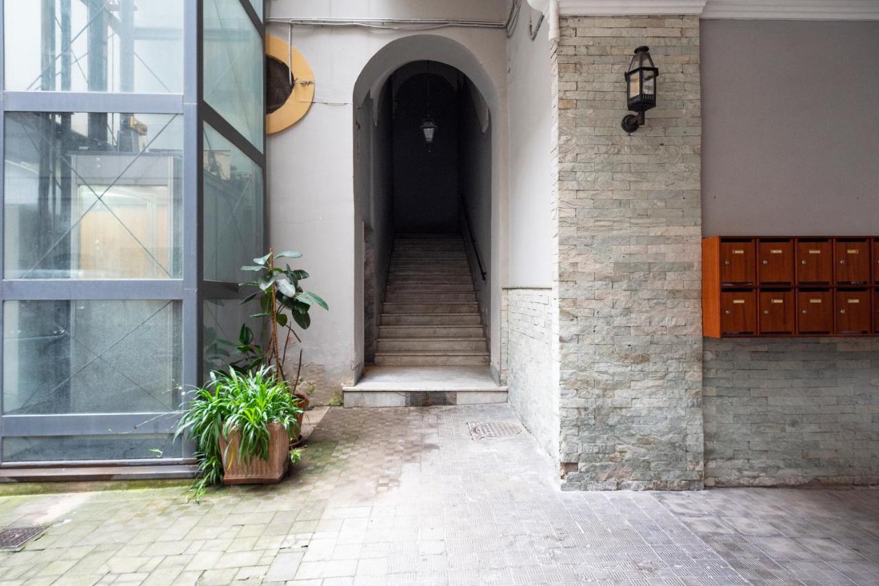 Casa Donna Aiuola Apartment เนเปิลส์ ภายนอก รูปภาพ