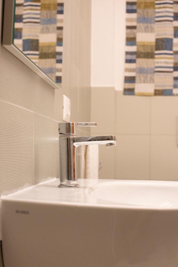 Casa Donna Aiuola Apartment เนเปิลส์ ภายนอก รูปภาพ